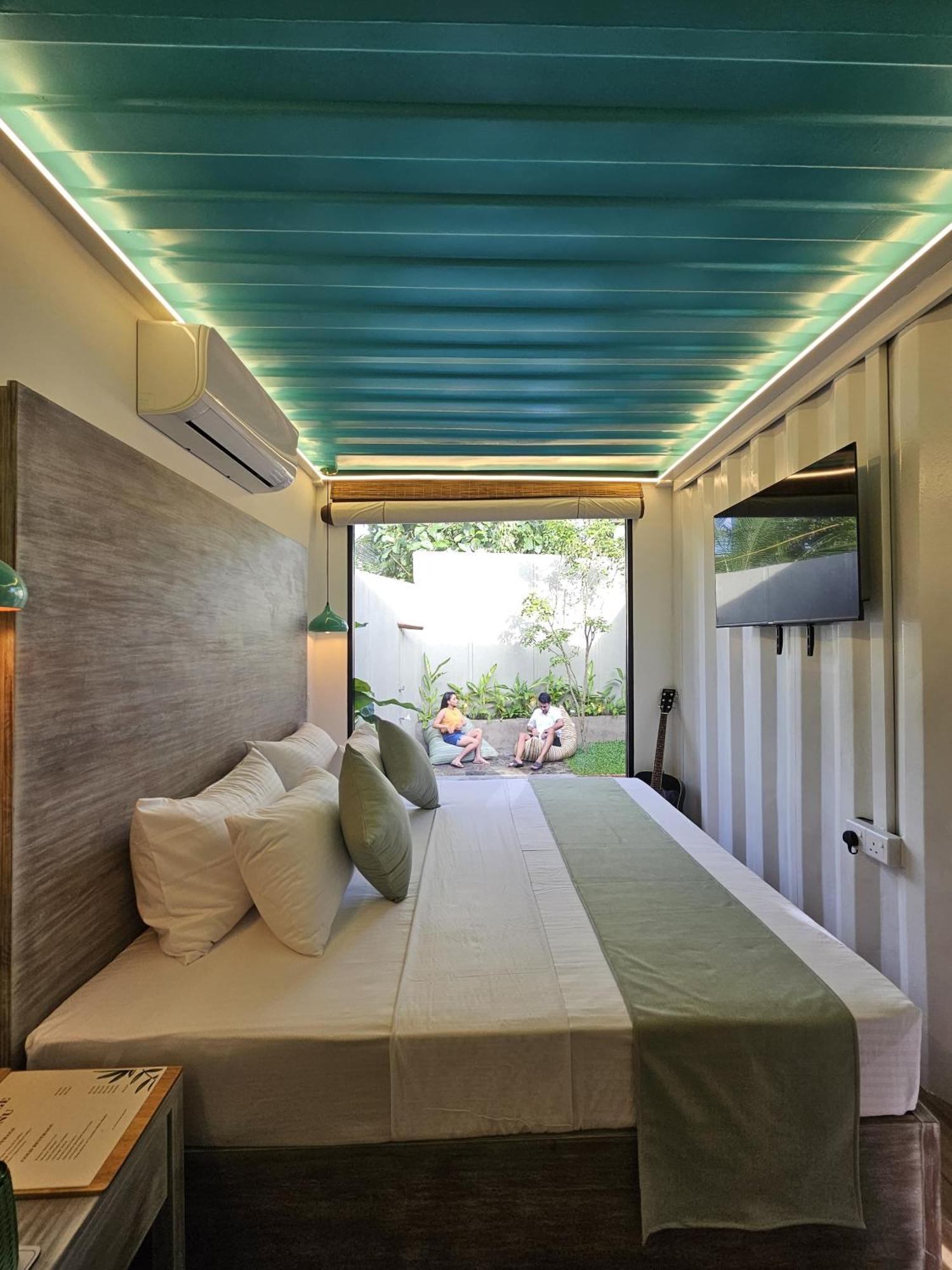 Weliweriya Container Villa Luxury Collection מראה חיצוני תמונה