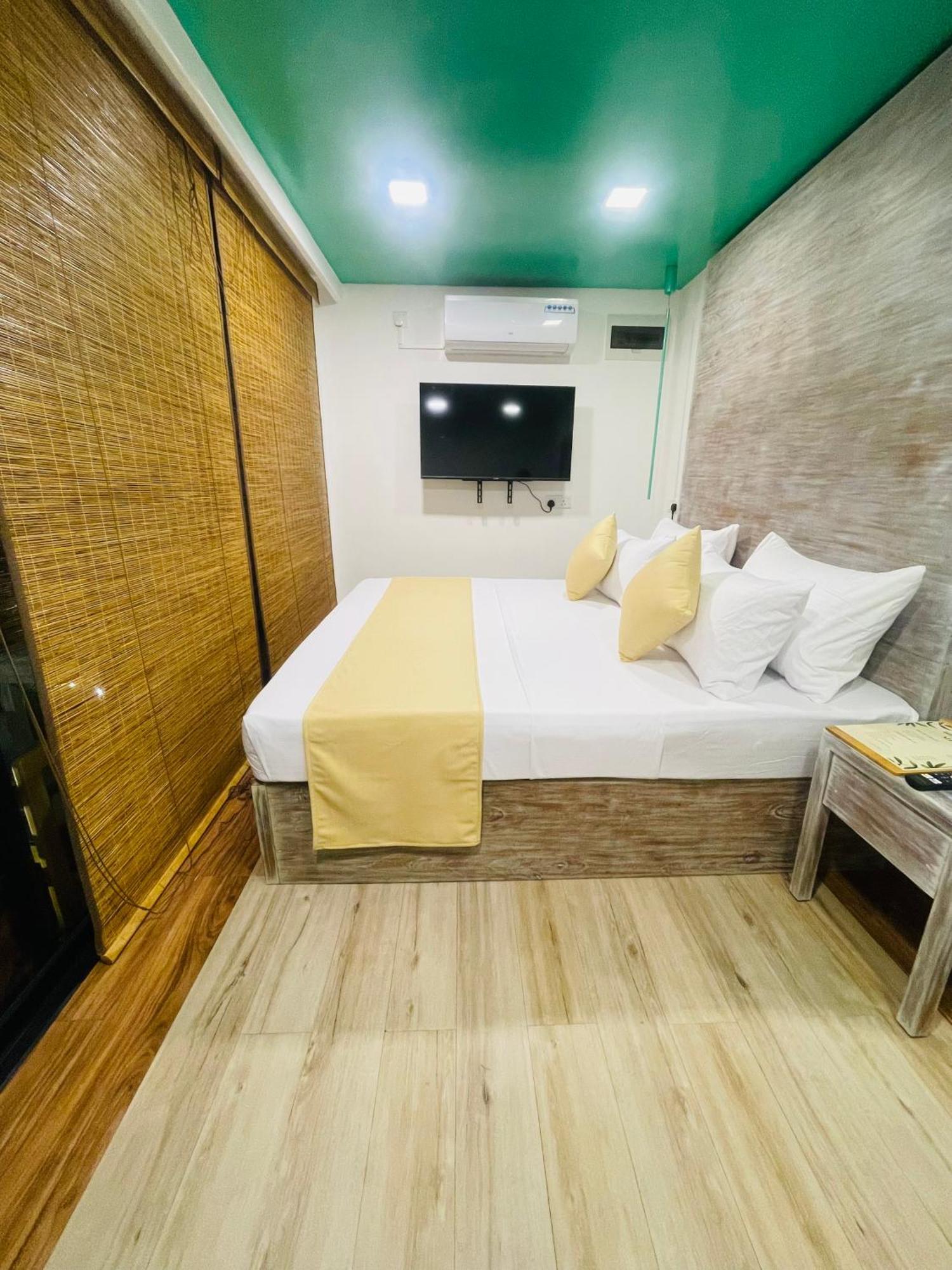 Weliweriya Container Villa Luxury Collection מראה חיצוני תמונה