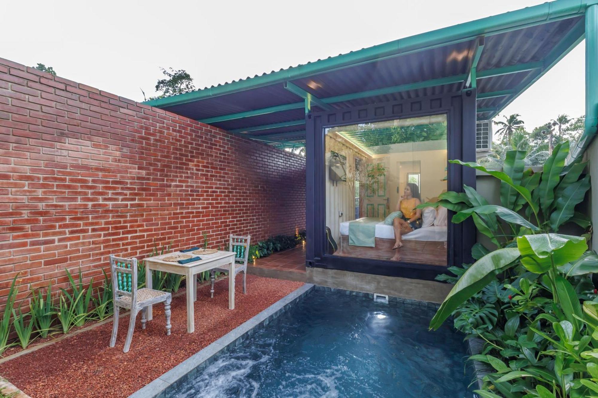 Weliweriya Container Villa Luxury Collection מראה חיצוני תמונה